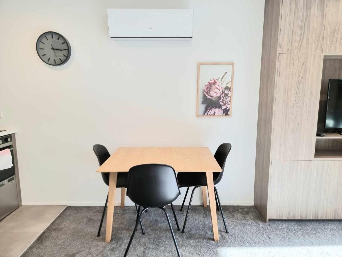כרייסטצ'רץ' Modern 1 Bedroom Apartment Across From Hagley Park מראה חיצוני תמונה